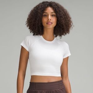 lululemon Swiftly Cropped Short-Sleeve
